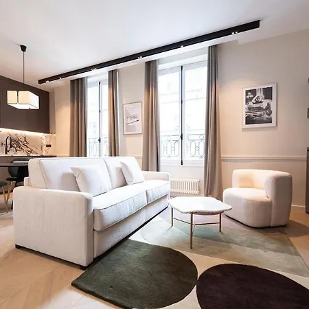 Sentez Vous Comme Chez Vous Au Coeur Du Marais * Parigi
